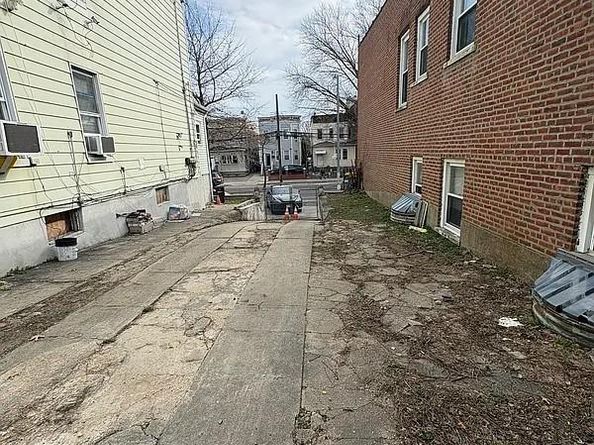 106-13 34th Avenue, Corona NY 11368