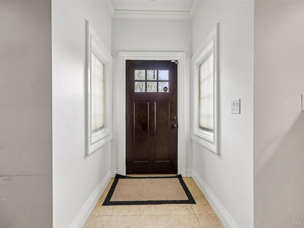 57 Berkley Road, Mineola NY 11501