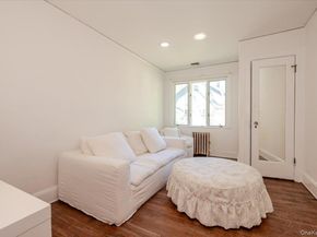 9 South Drive, Great Neck NY 11021