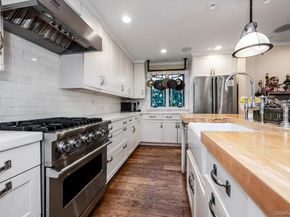 9 South Drive, Great Neck NY 11021