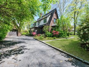 9 South Drive, Great Neck NY 11021