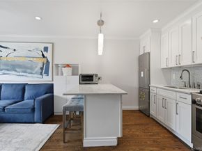 828 Pelhamdale Avenue 3j, New Rochelle NY 10801