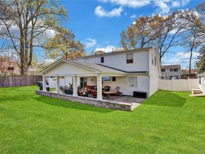 171 Prince Road, Rocky Point NY 11778