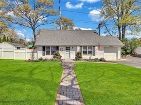 171 Prince Road, Rocky Point NY 11778
