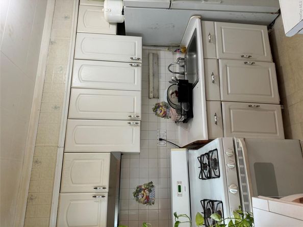 101-20 110th Street, Richmond Hill NY 11418