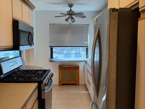 1213 E Broadway B24, Hewlett NY 11557