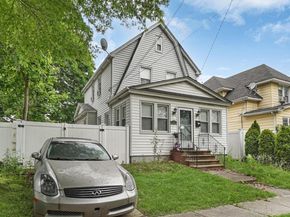 104-28 201 Street, Saint Albans NY 11412