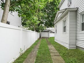 104-28 201 Street, Saint Albans NY 11412