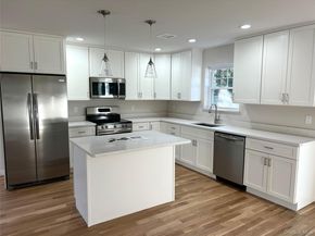 20 10th Street, Ronkonkoma NY 11779