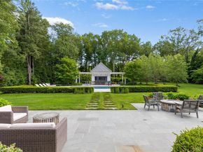22 Terrace Court, Old Westbury NY 11568