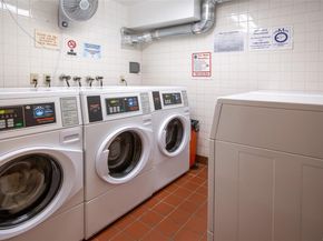 2 Bay Club Drive 16V, Bayside NY 11360