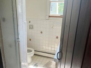 7 Senic Drive, Center Moriches NY 11934