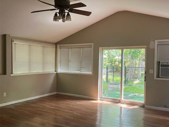 7 Senic Drive, Center Moriches NY 11934