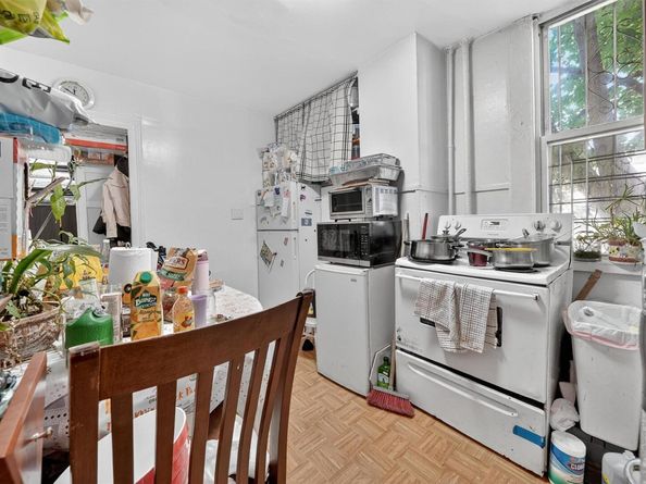 58 Herriot Street, Yonkers NY 10701