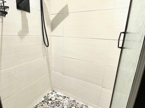 190 E Mosholu Parkway S 1J, Bronx NY 10458