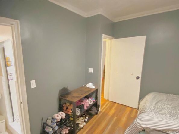 190 E Mosholu Parkway S 1J, Bronx NY 10458