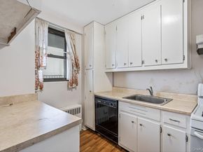 90-50 Union Turnpike 11L, Glendale NY 11385