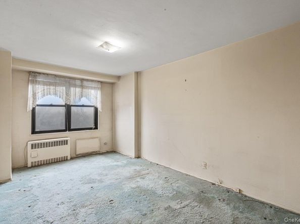 90-50 Union Turnpike 11L, Glendale NY 11385