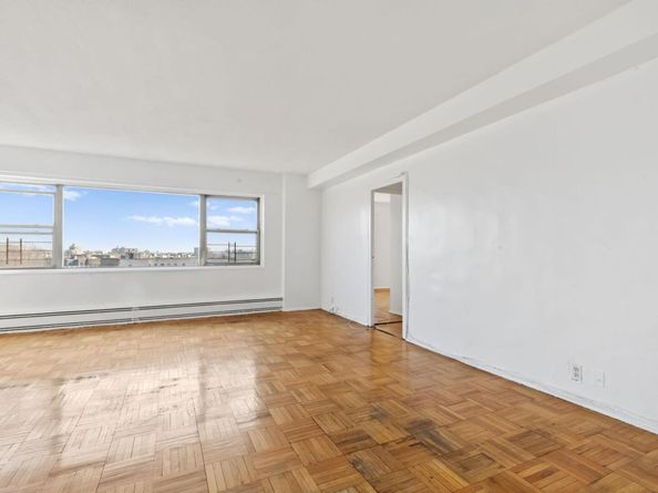 6 Fordham Hill Oval 69C, Bronx NY 10468