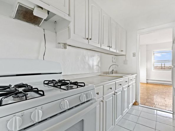 6 Fordham Hill Oval 69C, Bronx NY 10468