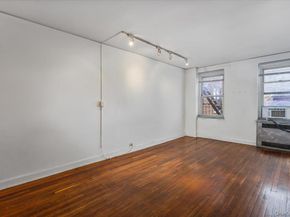 78-10 34 Avenue 4E, Jackson Heights NY 11372
