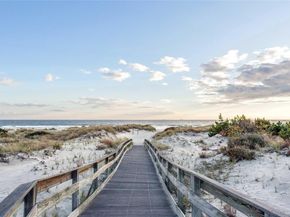 Undisclosed Address #819930, Lido Beach NY 11561