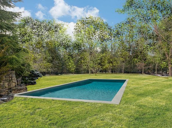 6 Joshuas Hole Road, East Hampton NY 11937