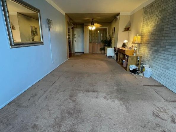 87-10 204 204 steet A62, Hollis NY 11423