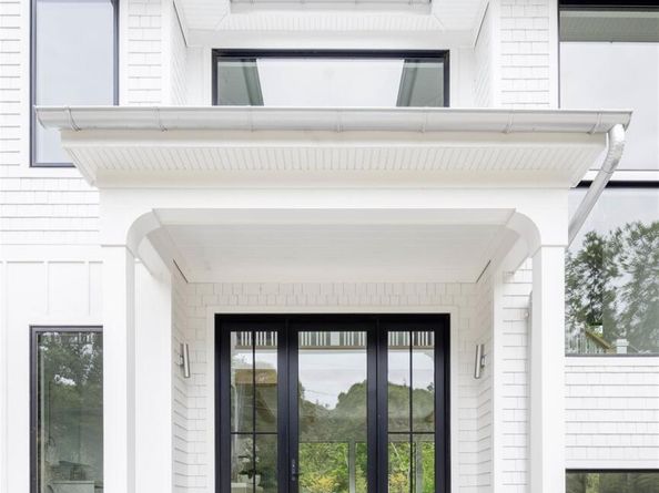 4 Dogwood Drive, East Hampton NY 11937