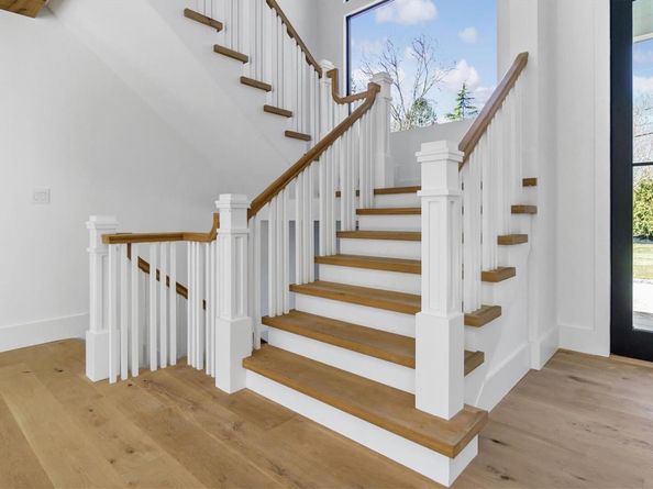 4 Dogwood Drive, East Hampton NY 11937