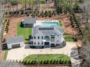 4 Dogwood Drive, East Hampton NY 11937