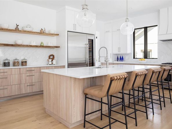4 Dogwood Drive, East Hampton NY 11937