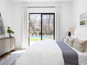 4 Dogwood Drive, East Hampton NY 11937