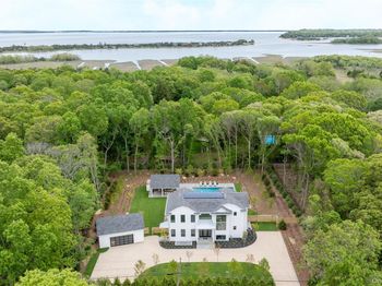 4 Dogwood Drive