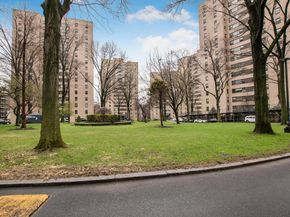 4 Fordham Hill Oval 8D, Bronx NY 10468