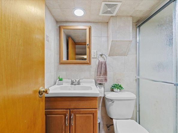 21-51 48th Street, Astoria NY 11105