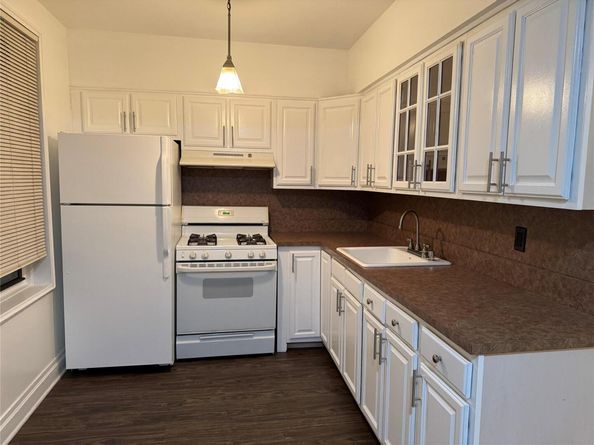 1725 Edison Avenue 2D, Bronx NY 10461