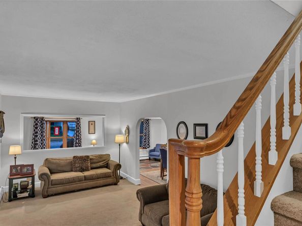 110 Driscoll Avenue, Rockville Centre NY 11570