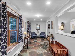 110 Driscoll Avenue, Rockville Centre NY 11570