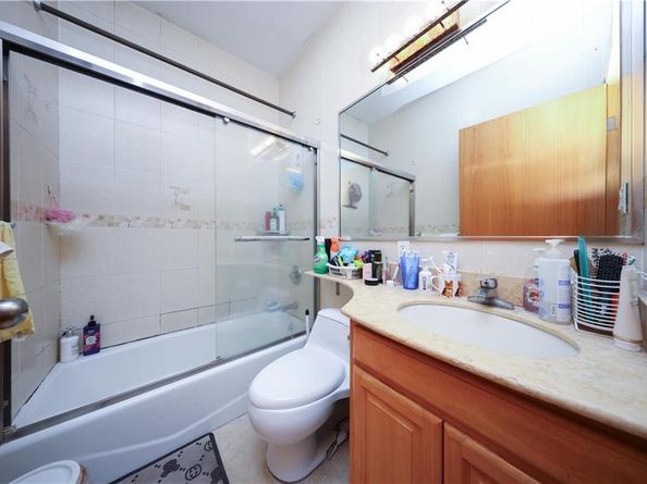462 52nd Street 2D, Brooklyn NY 11220