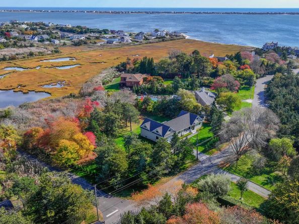26 Tuthill Lane, Remsenburg NY 11960
