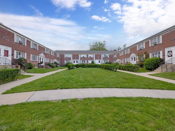 227-09 Hillside Avenue 517 DUPLEX, Bellerose Manor NY 11427
