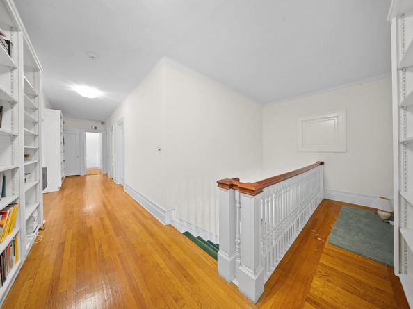 10-08 Shore Road, Douglaston NY 11363