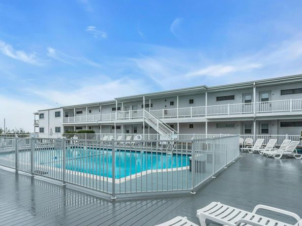 281 Dune Road 18a, Westhampton Beach NY 11978