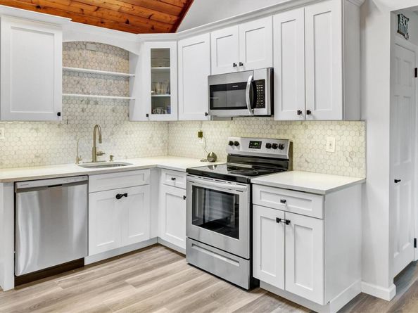 48 Springville Road, Hampton Bays NY 11946