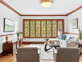 60 Reid Avenue, Port Washington NY 11050