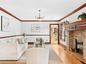 60 Reid Avenue, Port Washington NY 11050