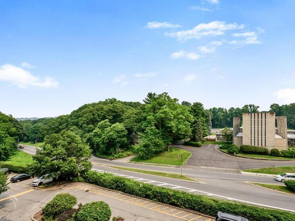 245 Rumsey Road 6X, Yonkers NY 10701