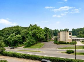 245 Rumsey Road 6X, Yonkers NY 10701