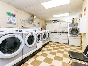 245 Rumsey Road 6X, Yonkers NY 10701